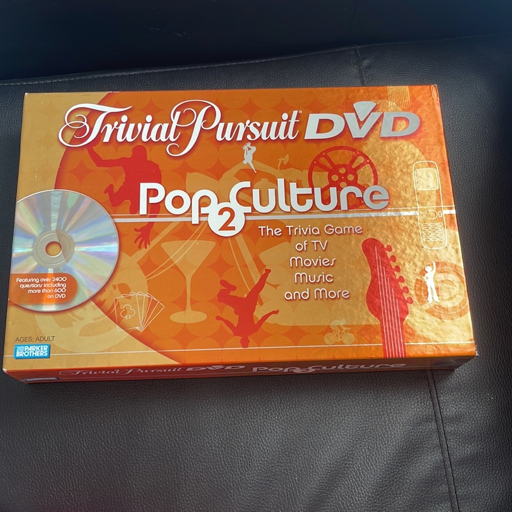 2 A 6 jugadores. – Trivial Pursuit – DVD Cultura Pop 2 nd Edition